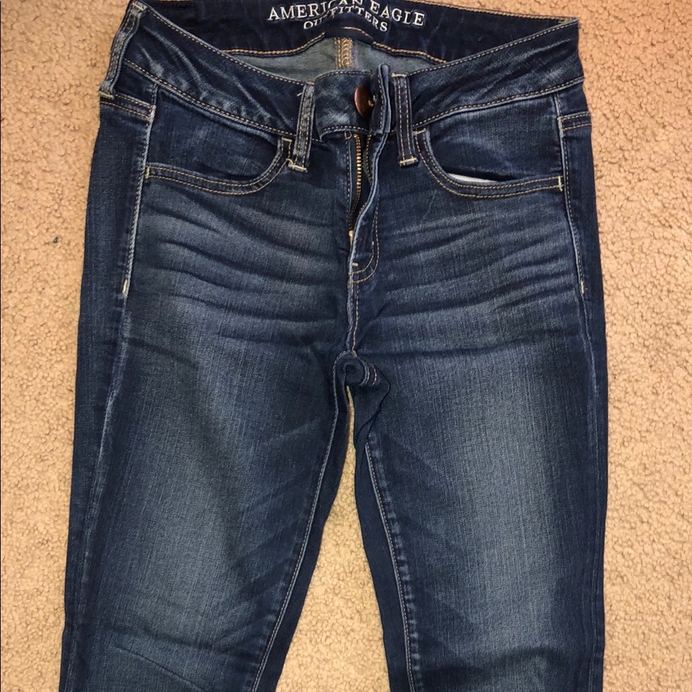 Mid rise American Eagle skinnies